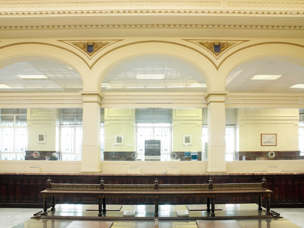 mantenimiento y remodelación de la oficina del Banco de España de A Coruña - Dicsa Construcción