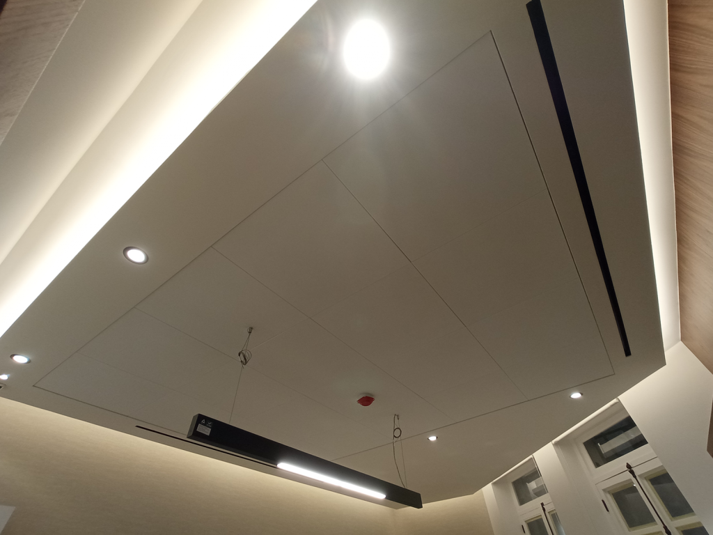 Restauración oficina de Banca privada en El Cantón - A Coruña - Dicsa Construcción