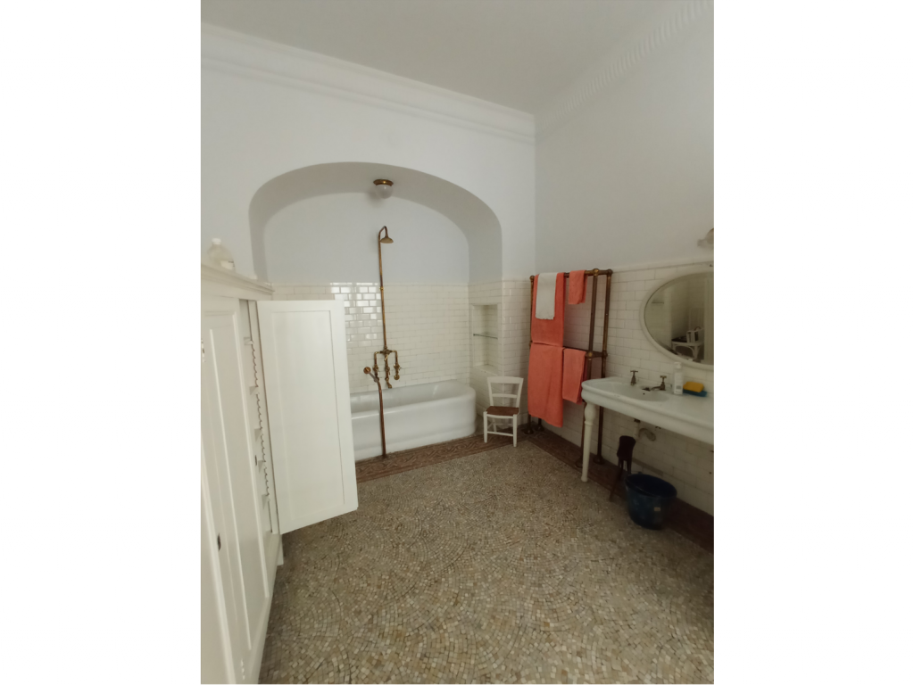 Restauración oficina de Banca privada en El Cantón - A Coruña - Dicsa Construcción