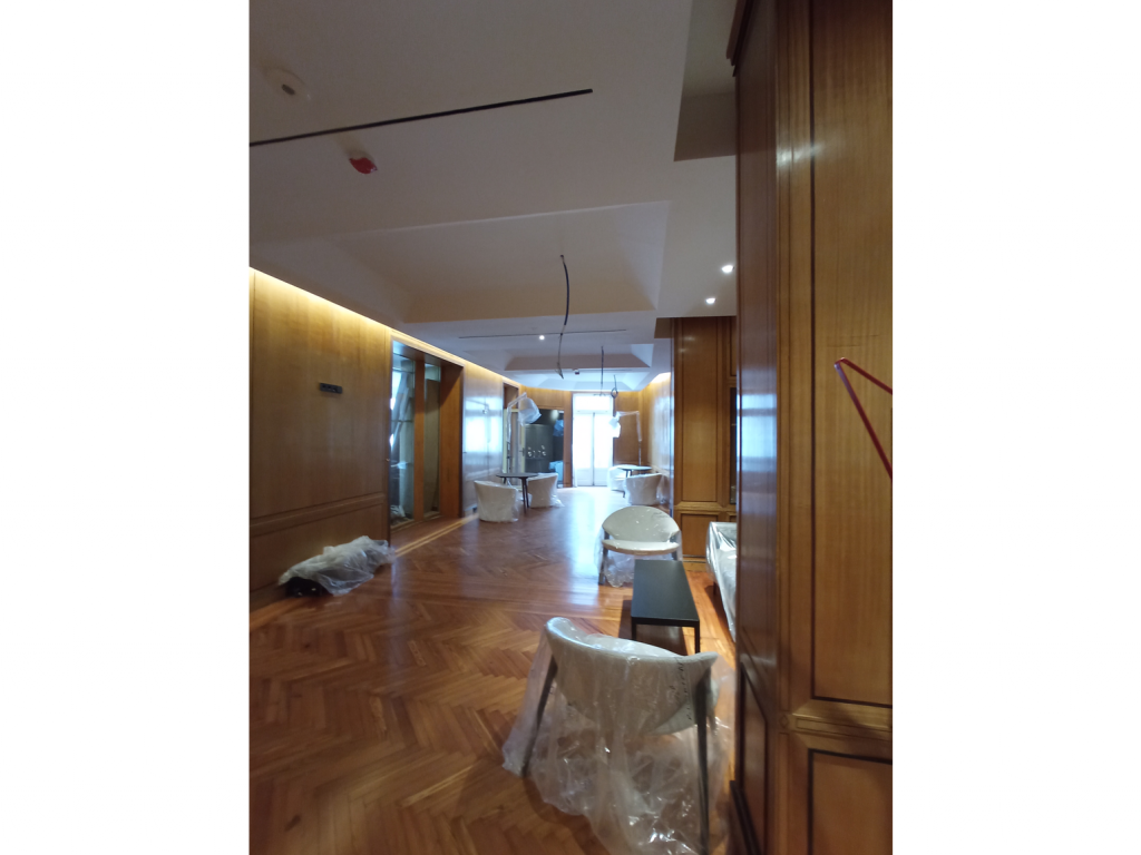 Restauración oficina de Banca privada en El Cantón - A Coruña - Dicsa Construcción