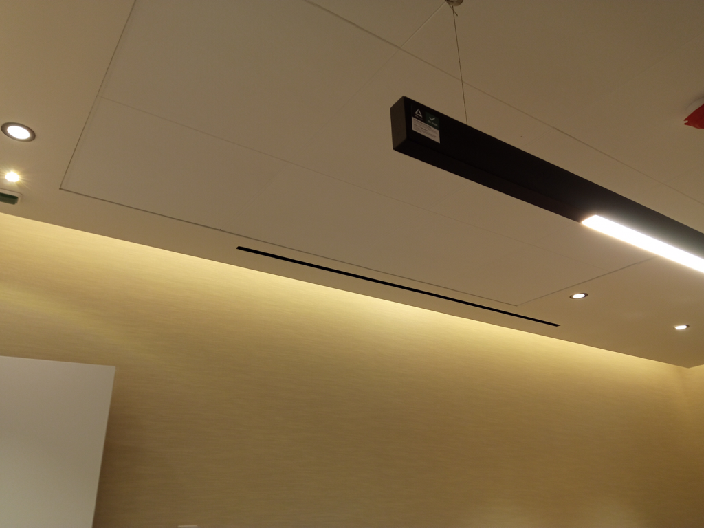 Restauración oficina de Banca privada en El Cantón - A Coruña - Dicsa Construcción